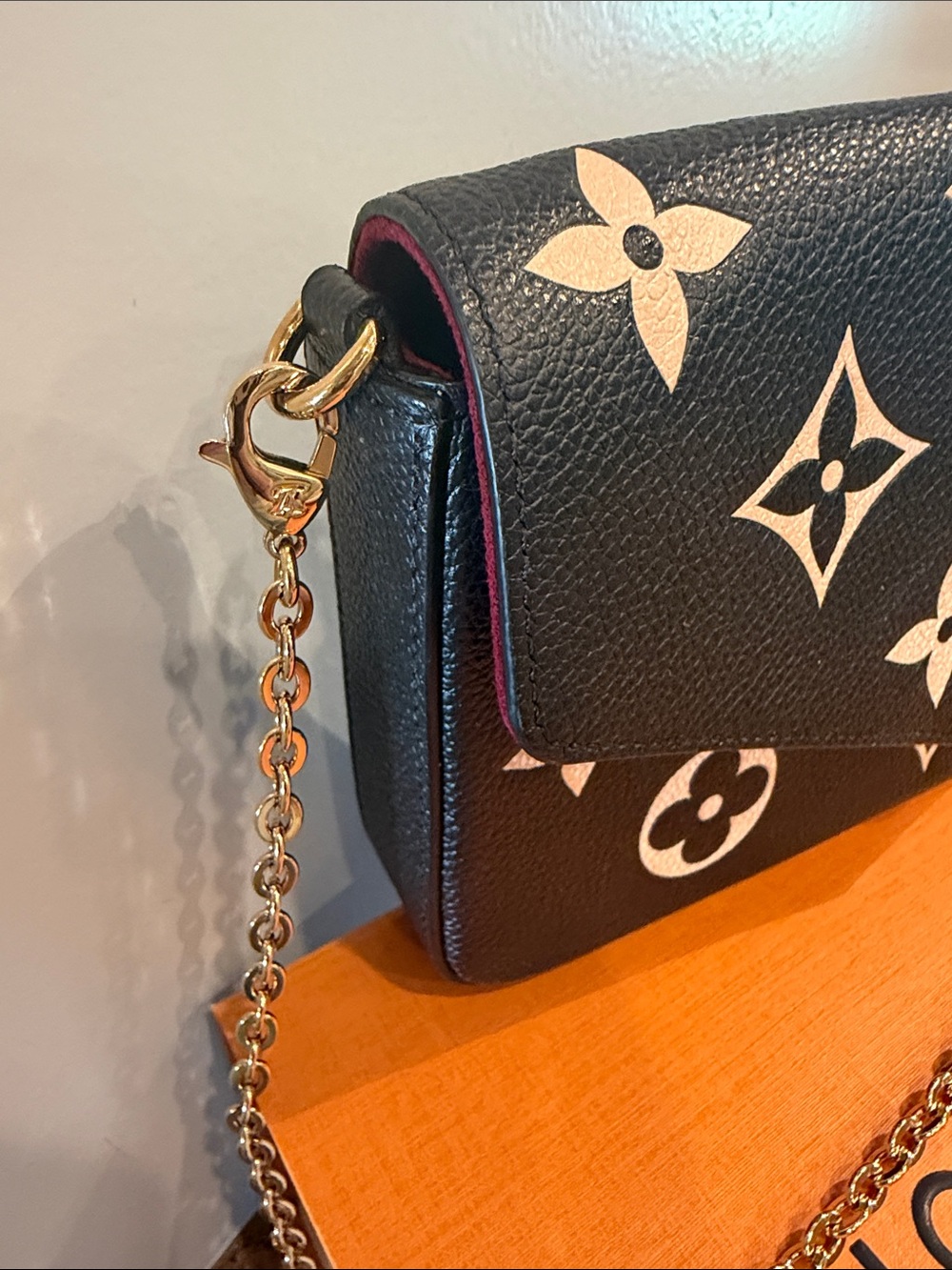 Louis Vuitton Pochette Felicie Authentic - Picture 3 of 9